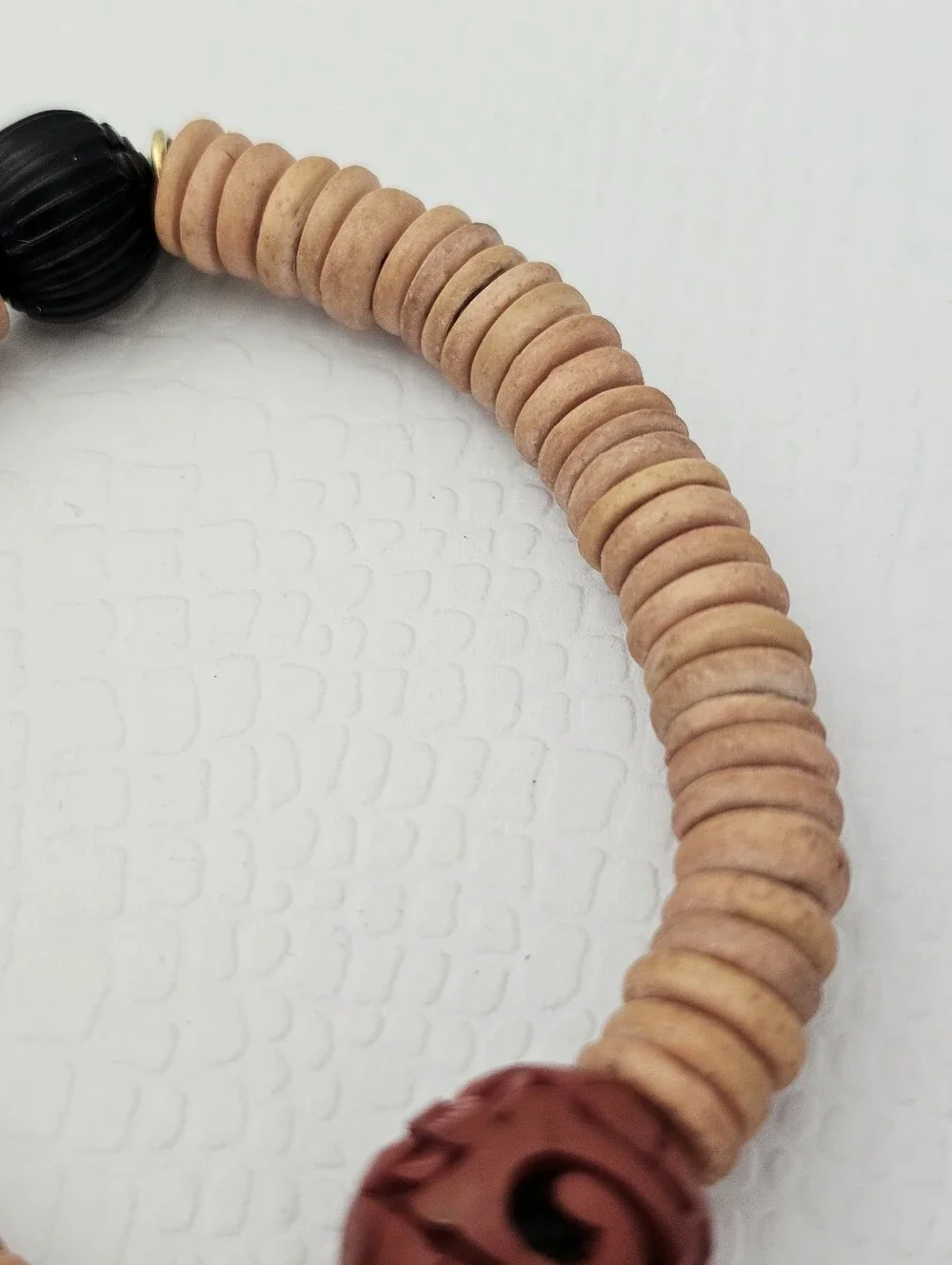 Silpada Very Rare🦄Wood Pukalet Turquoise Cinnebar Island Stretch Bracelet B0811